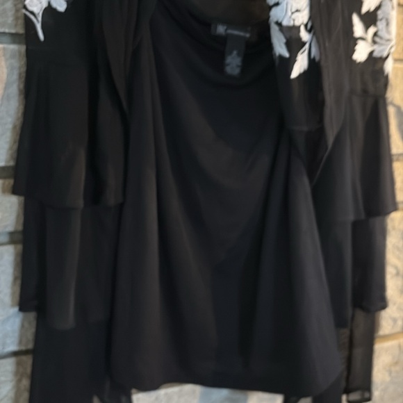 INC International Concepts Black and White  Long Sleeve Blouse - Picture 7 of 9